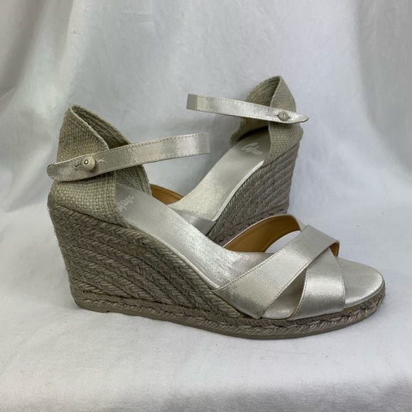 castaner silver wedges
